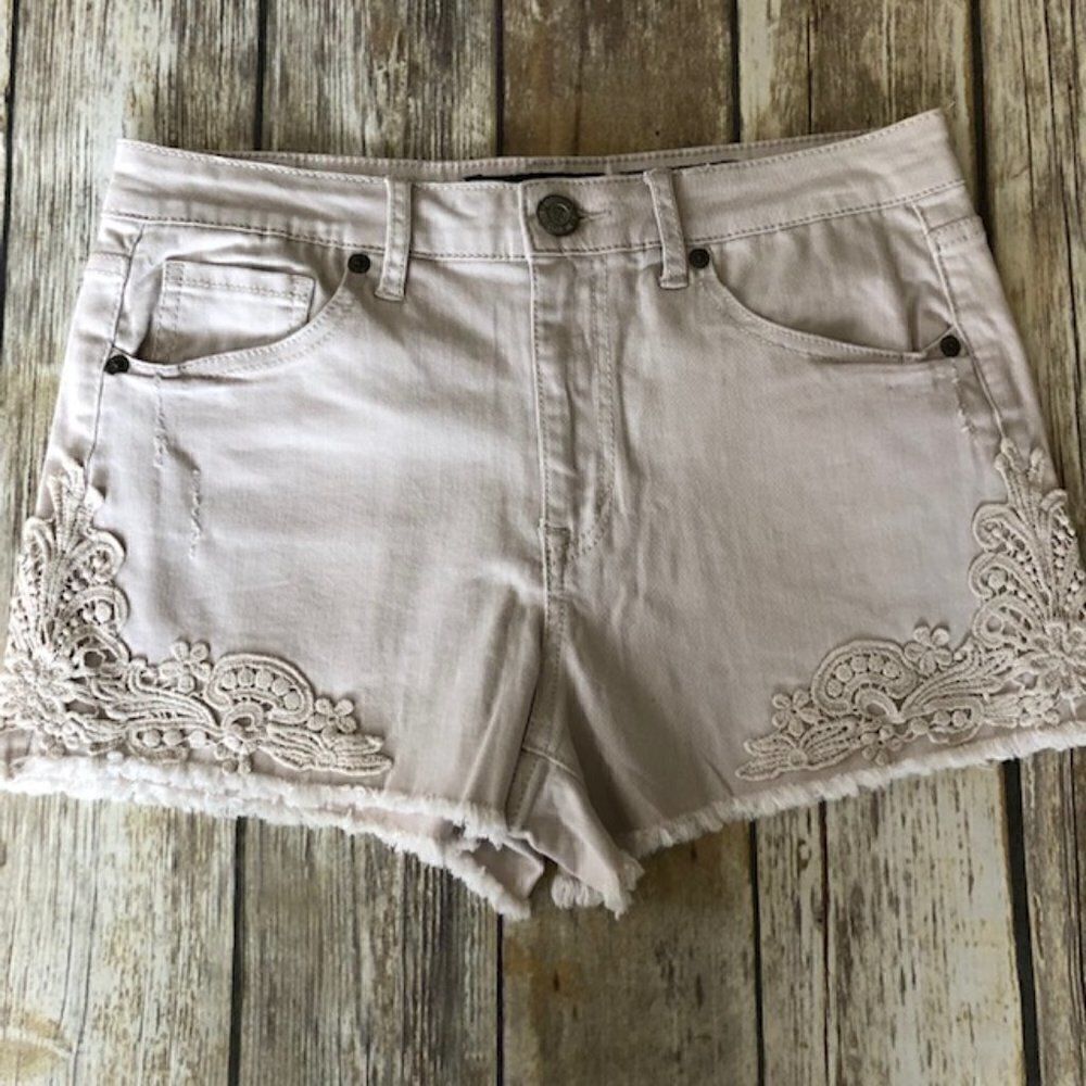 Aeropostale Beige High Waisted Shorty Jeans Shorts 6